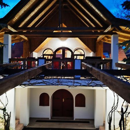 Klara Vendeghaz Villa Badacsonyörs Exteriör bild